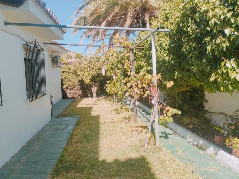 Villa for Sale in Marbella, Malaga 10