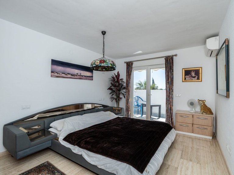 Villa for Sale in Marbesa, Malaga 12