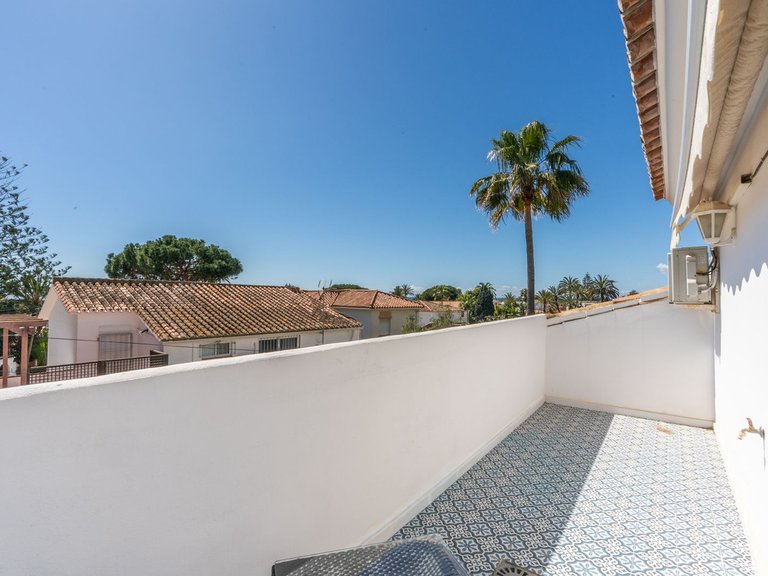 Villa for Sale in Marbesa, Malaga 3