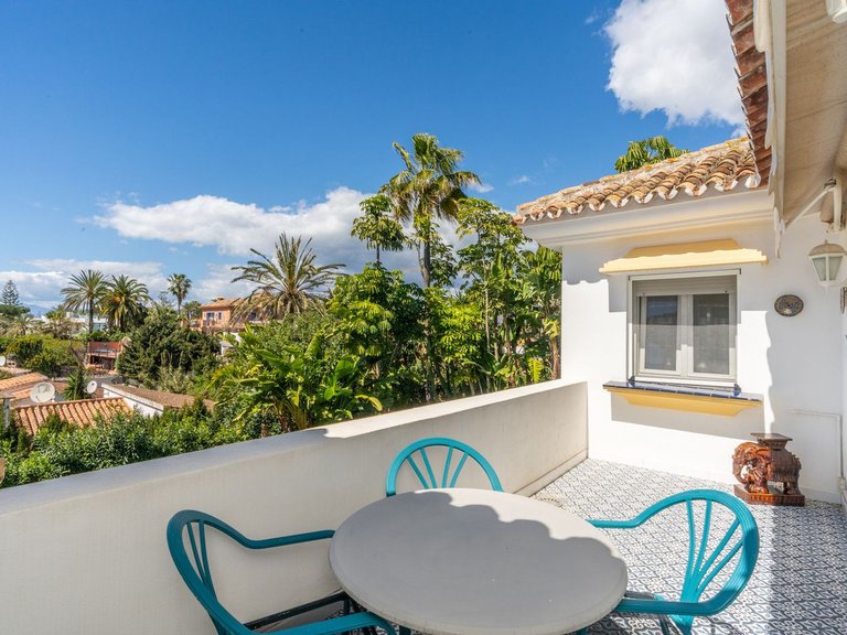 Villa for Sale in Marbesa, Malaga 38