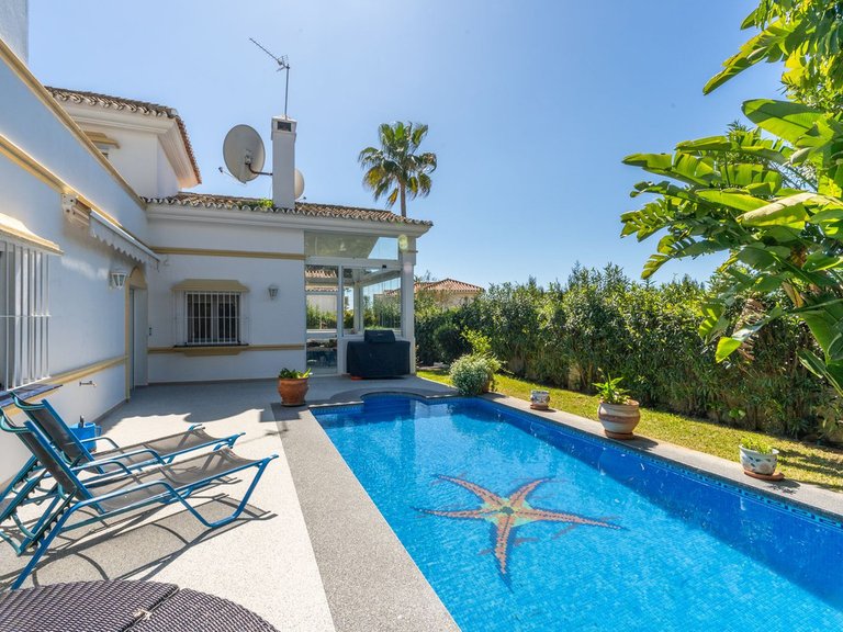 Villa for Sale in Marbesa, Malaga 4