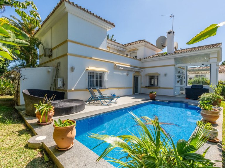 Villa for Sale in Marbesa, Malaga 45