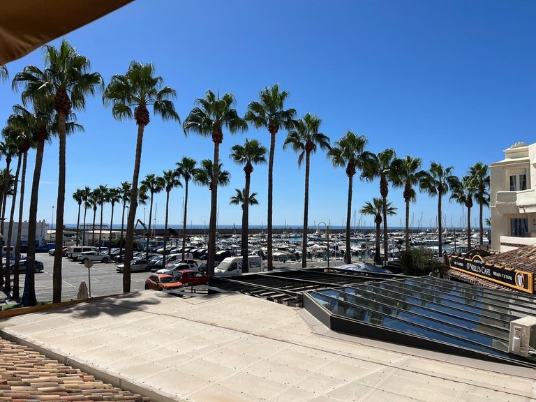Apartment for Sale in Benalmadena, Malaga 1