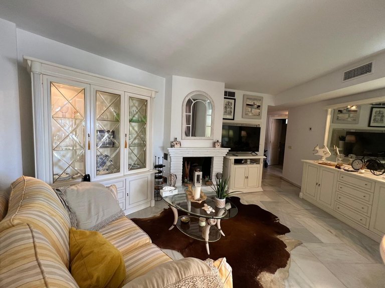 Apartment for Sale in Benalmadena, Malaga 5