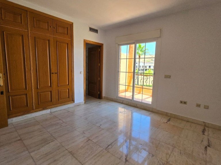 Villa for Sale in La Cala De Mijas, Malaga 11
