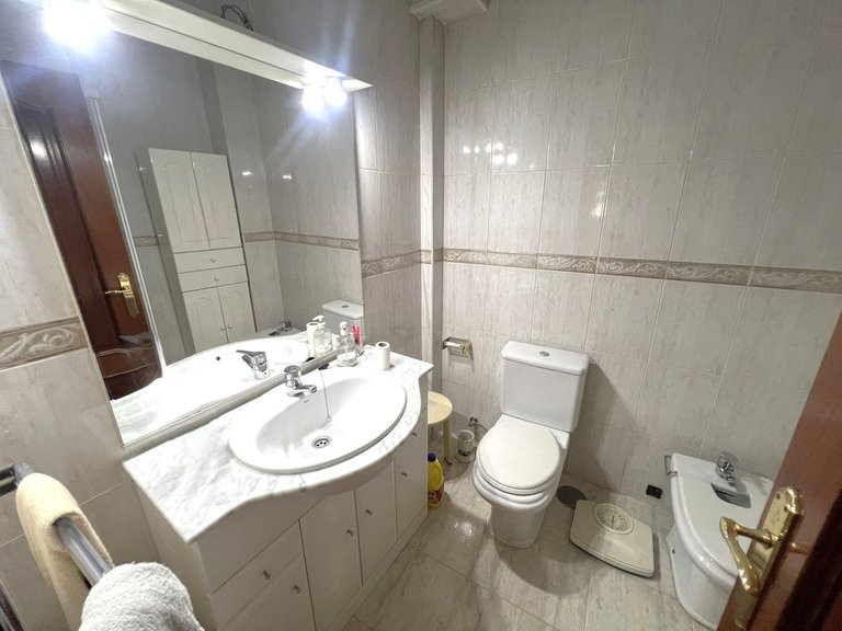 Apartment for Sale in Fuengirola, Malaga 9