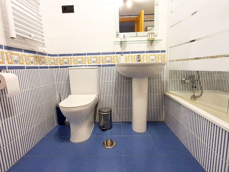 Apartment for Sale in Torrequebrada, Malaga 19