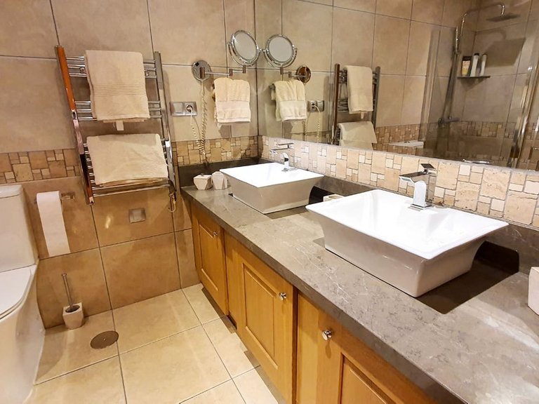 Apartment for Sale in Torrequebrada, Malaga 23