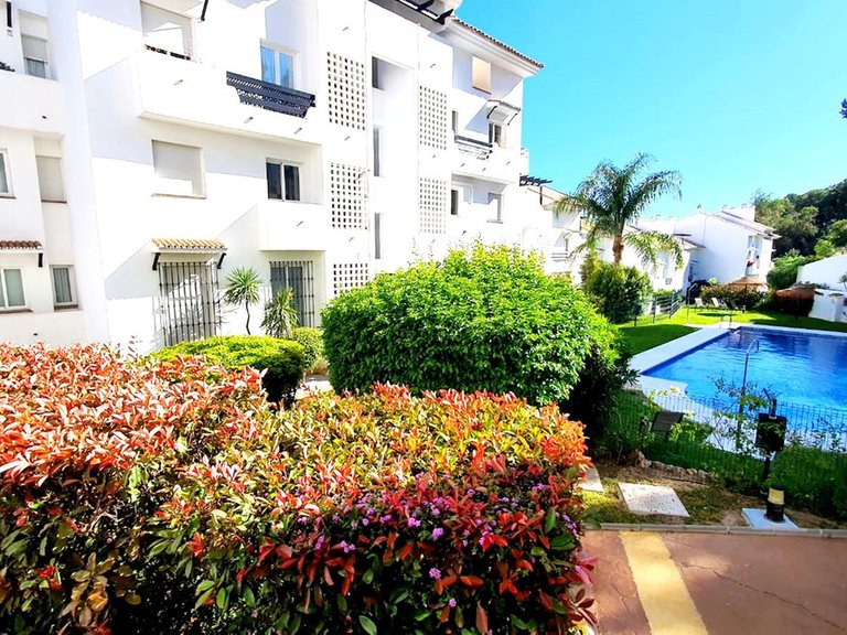 Apartment for Sale in Torrequebrada, Malaga 25