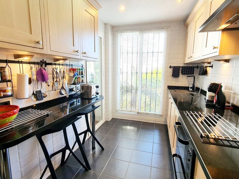 Apartment for Sale in Torrequebrada, Malaga 4