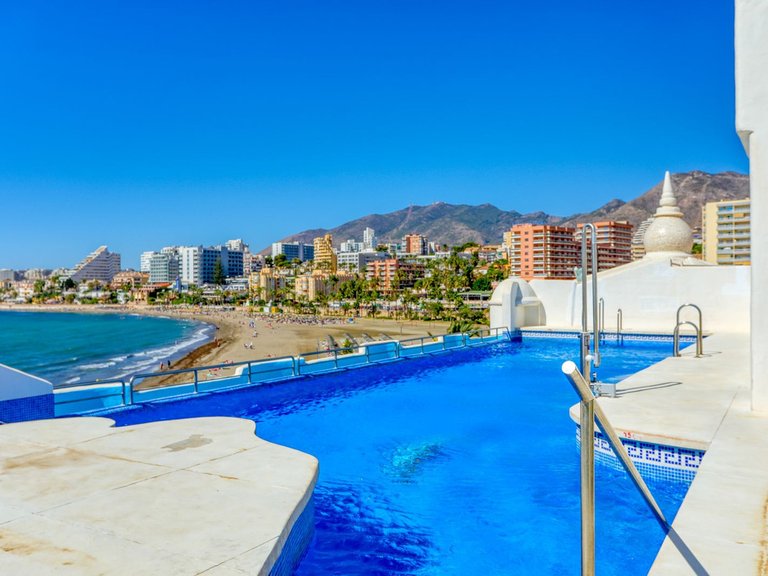 Apartment for Sale in Benalmadena Costa, Malaga 25