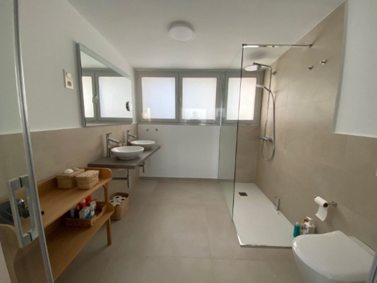 Apartment for Sale in Benalmadena, Malaga 25