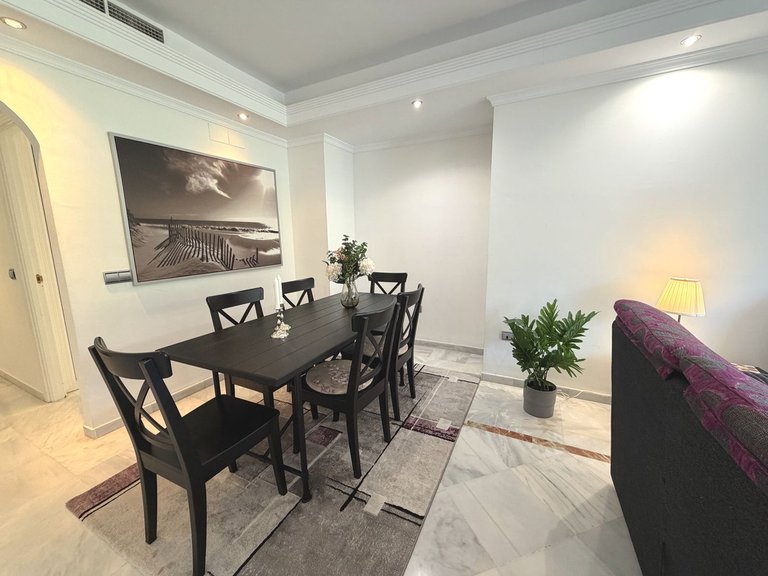 Apartment for Sale in Puerto Banús, Malaga 20