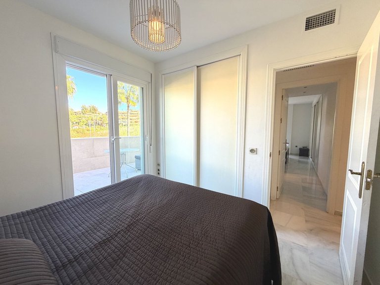 Apartment for Sale in Puerto Banús, Malaga 34