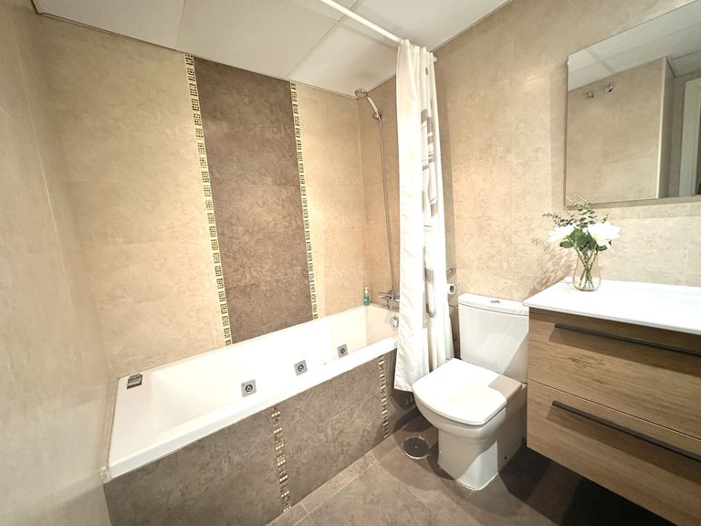 Apartment for Sale in Puerto Banús, Malaga 38
