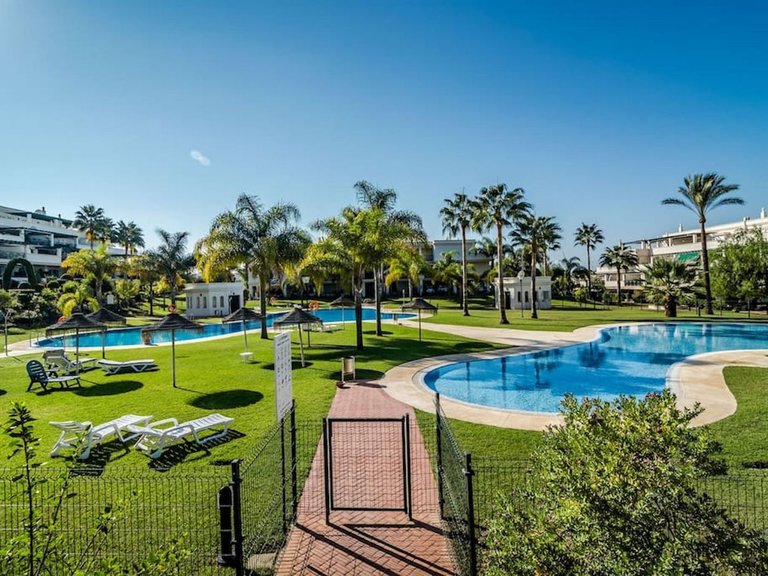 Apartment for Sale in Puerto Banús, Malaga 46