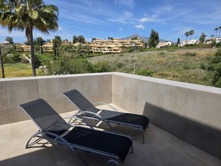 Apartment for Sale in Puerto Banús, Malaga 7