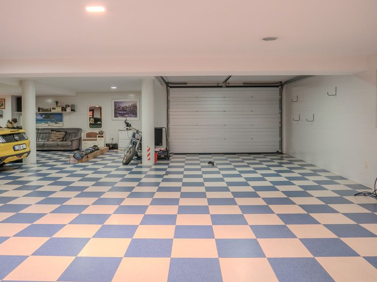 Villa for Sale in Nueva Andalucía, Malaga 58