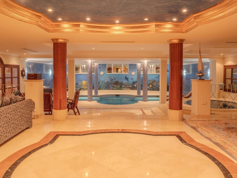 Villa for Sale in Nueva Andalucía, Malaga 59