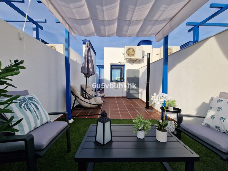Apartment for Sale in Benalmadena Costa, Malaga 1