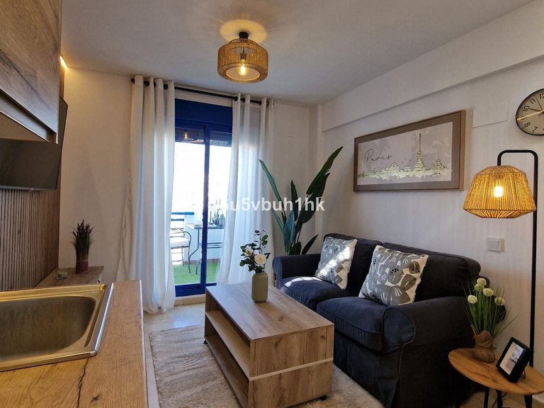 Apartment for Sale in Benalmadena Costa, Malaga 11