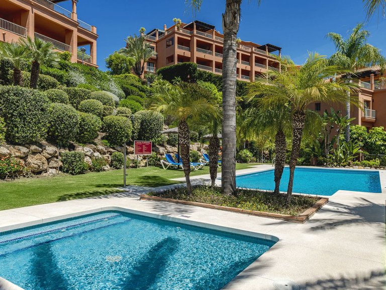 Apartment for Sale in Los Flamingos, Malaga 2