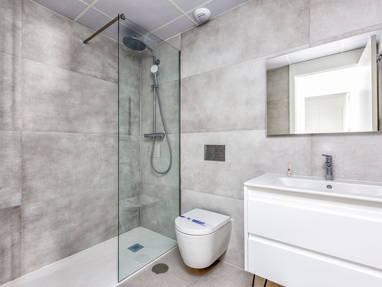 Apartment for Sale in Los Alamos, Malaga 17