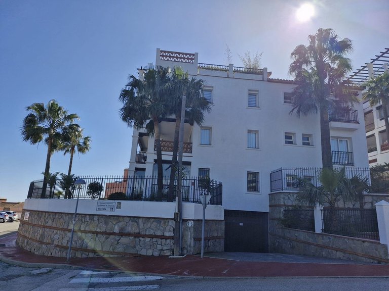 Apartment for Sale in Calahonda, Malaga 1