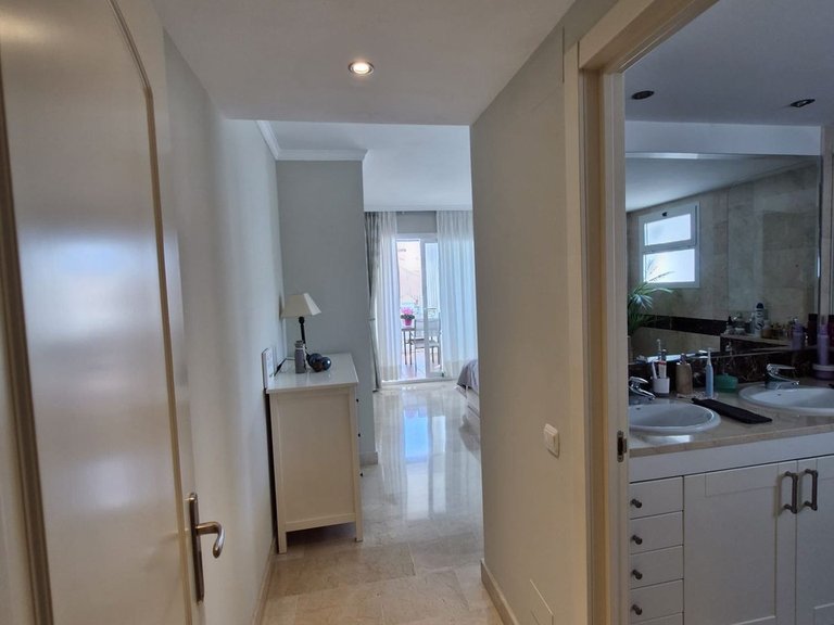 Apartment for Sale in Calahonda, Malaga 25
