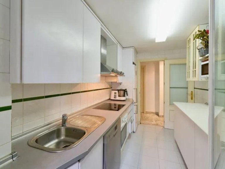Apartment for Sale in Marbella, Malaga 5