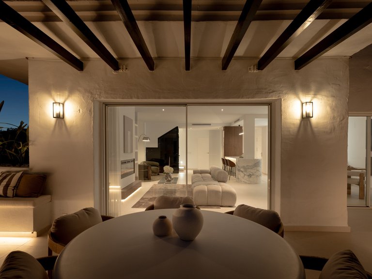 Apartment for Sale in Nueva Andalucía, Malaga 10