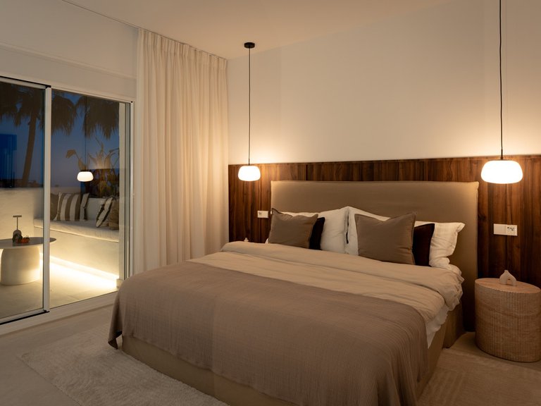 Apartment for Sale in Nueva Andalucía, Malaga 11