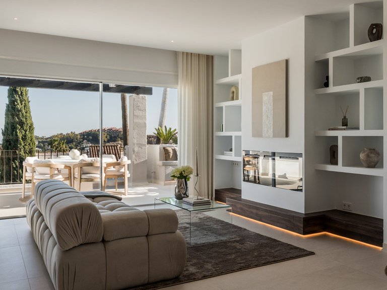Apartment for Sale in Nueva Andalucía, Malaga 36