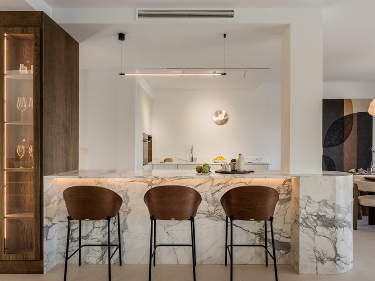 Apartment for Sale in Nueva Andalucía, Malaga 43