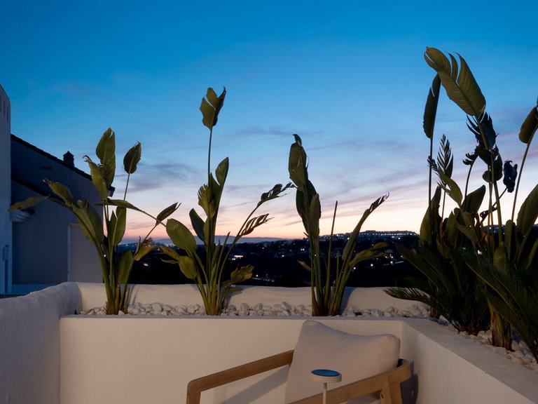 Apartment for Sale in Nueva Andalucía, Malaga 9