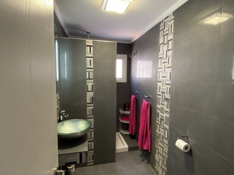 Villa for Sale in Cerros Del Aguila, Malaga 30