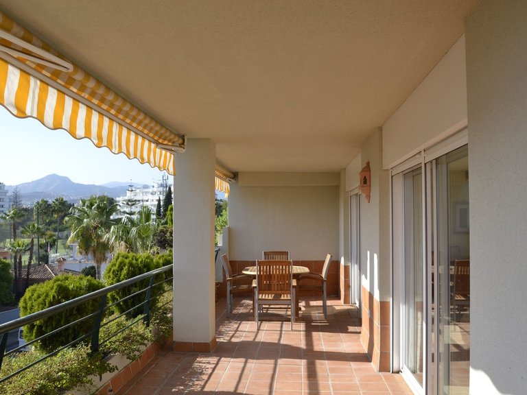 Apartment for Sale in Guadalmina Alta, Malaga 17