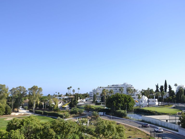 Apartment for Sale in Guadalmina Alta, Malaga 19