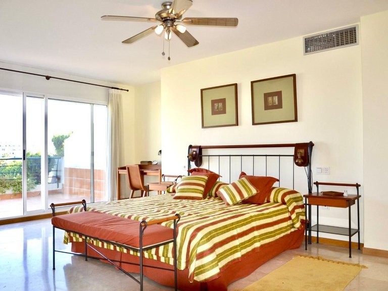 Apartment for Sale in Guadalmina Alta, Malaga 2
