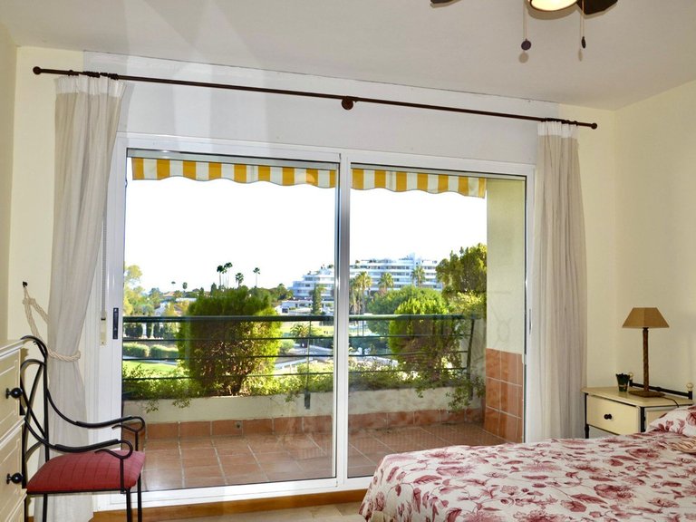Apartment for Sale in Guadalmina Alta, Malaga 26