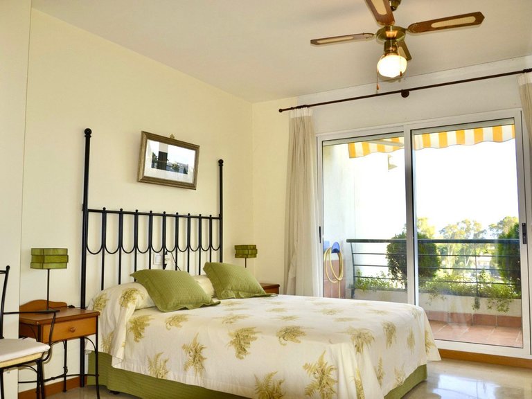 Apartment for Sale in Guadalmina Alta, Malaga 4