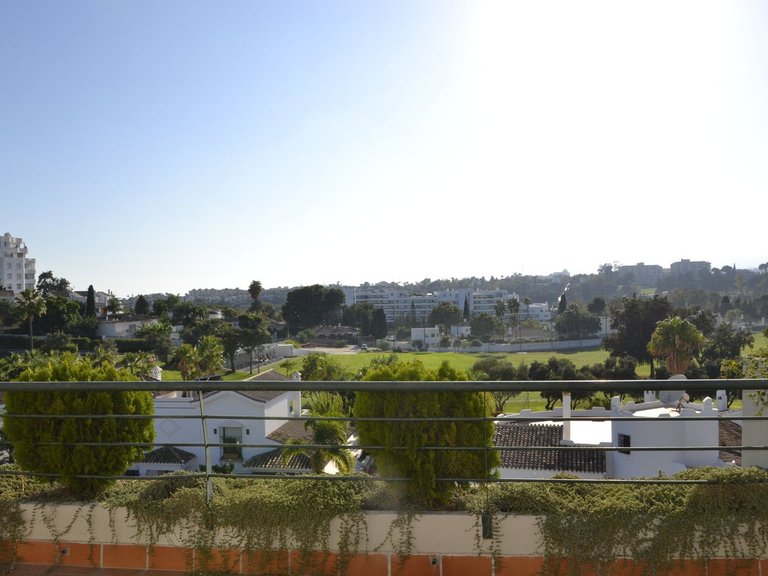 Apartment for Sale in Guadalmina Alta, Malaga 47