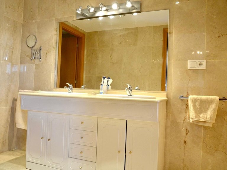 Apartment for Sale in Guadalmina Alta, Malaga 59