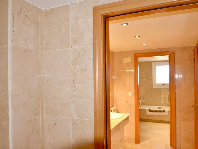 Apartment for Sale in Guadalmina Alta, Malaga 63