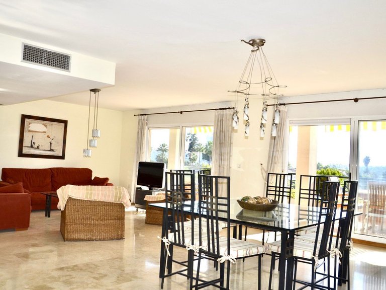 Apartment for Sale in Guadalmina Alta, Malaga 8