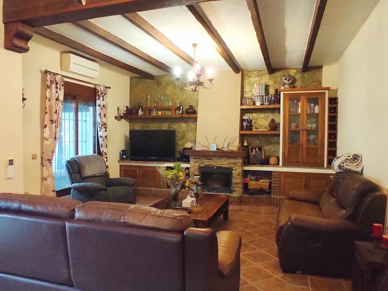Villa for Sale in Alhaurín El Grande, Malaga 10