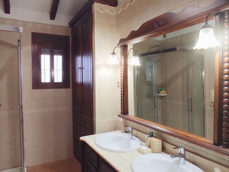 Villa for Sale in Alhaurín El Grande, Malaga 27