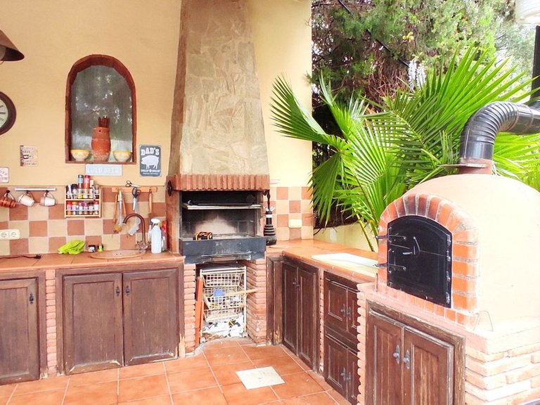 Villa for Sale in Alhaurín El Grande, Malaga 3