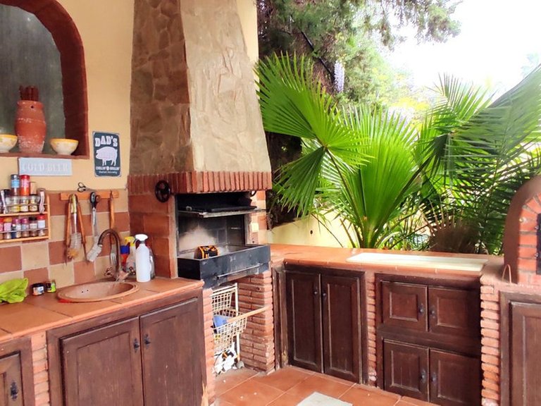 Villa for Sale in Alhaurín El Grande, Malaga 8