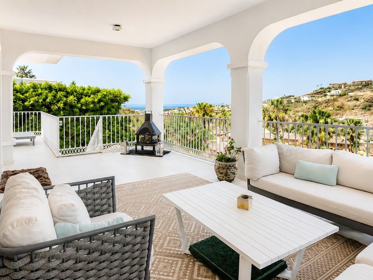 Villa for Sale in Benahavís, Malaga 11